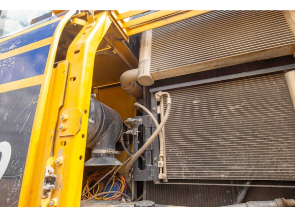Excavator senile Komatsu PC 290LC-11 de vanzare